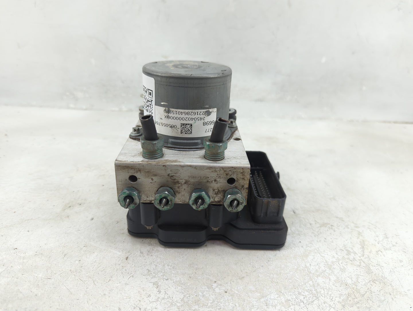 2019-2021 Chevrolet Malibu ABS Pump Control Module Replacement P/N:42776698 Fits Fits 2019 2020 2021 OEM Used Auto Parts - O