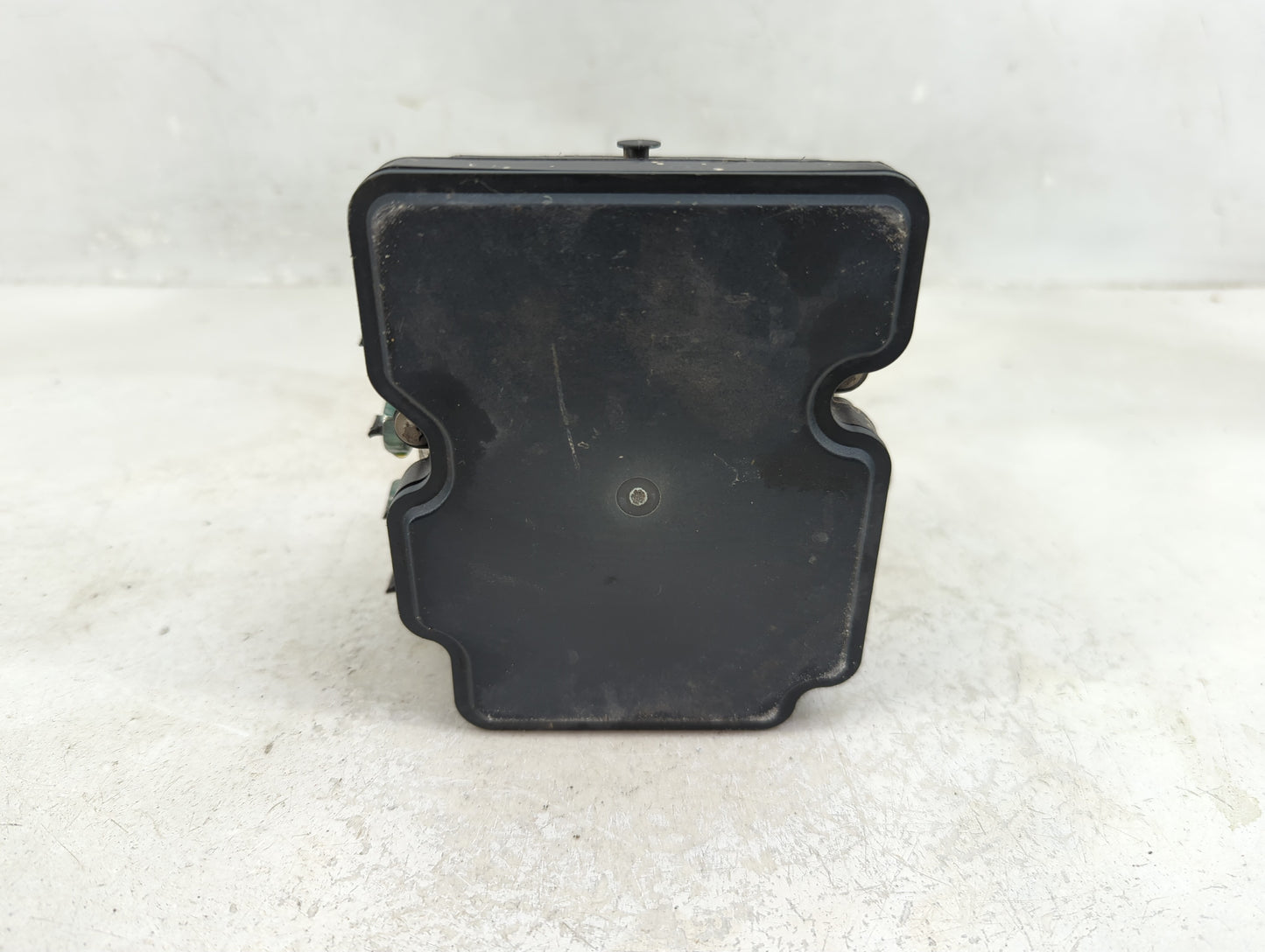 2019-2021 Chevrolet Malibu ABS Pump Control Module Replacement P/N:42776698 Fits Fits 2019 2020 2021 OEM Used Auto Parts - O