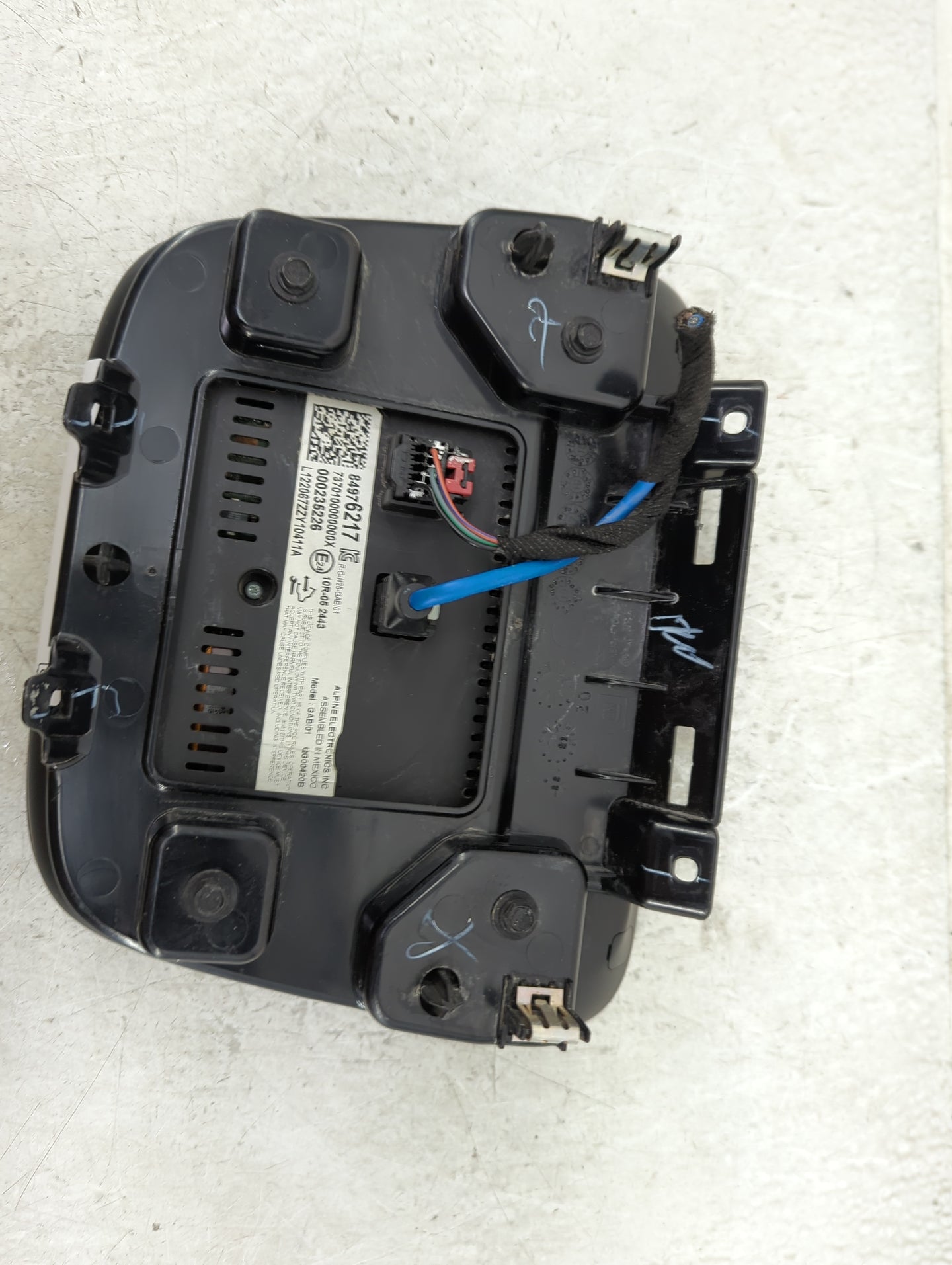 2022 Chevrolet Malibu Information Display Screen - Oemusedautoparts1.com