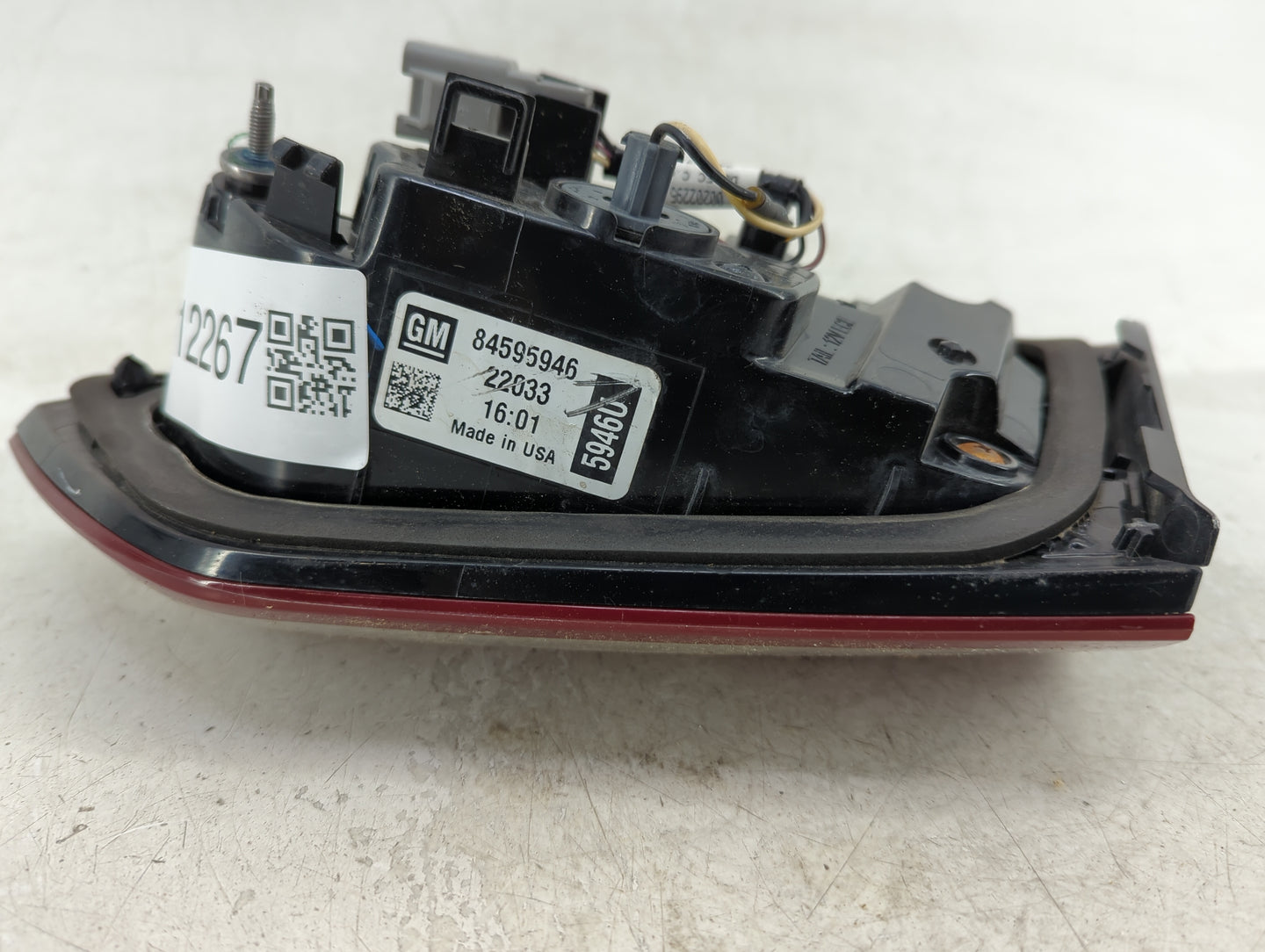 2019-2021 Chevrolet Malibu Tail Light Assembly Driver Left OEM P/N:84595946 Fits Fits 2019 2020 2021 OEM Used Auto Parts - O