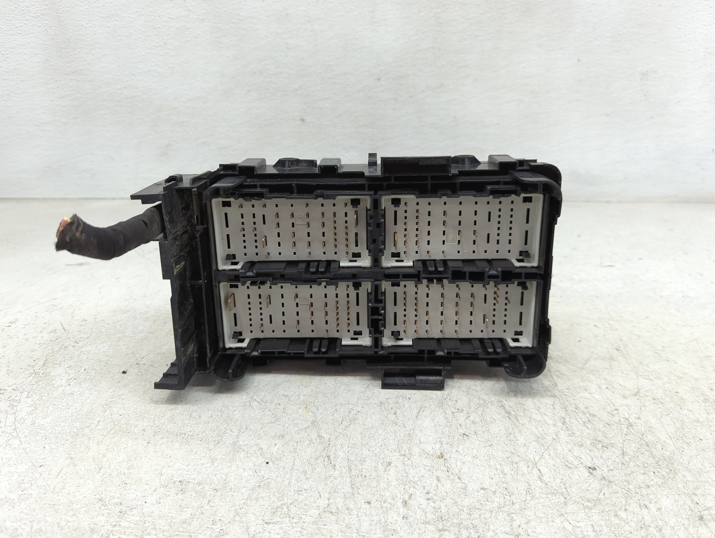 2022 Chevrolet Malibu Fusebox Fuse Box Panel Relay Module P/N:84950508 Fits OEM Used Auto Parts - Oemusedautoparts1.com