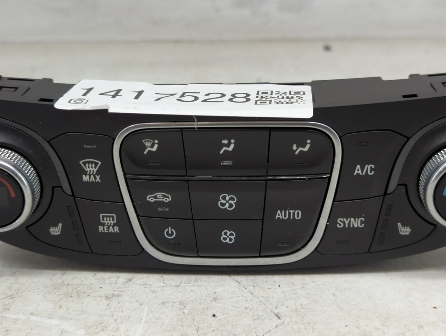 2018-2021 Chevrolet Malibu Climate Control Module Temperature AC/Heater Replacement P/N:000235226 84684288 Fits OEM Used Aut