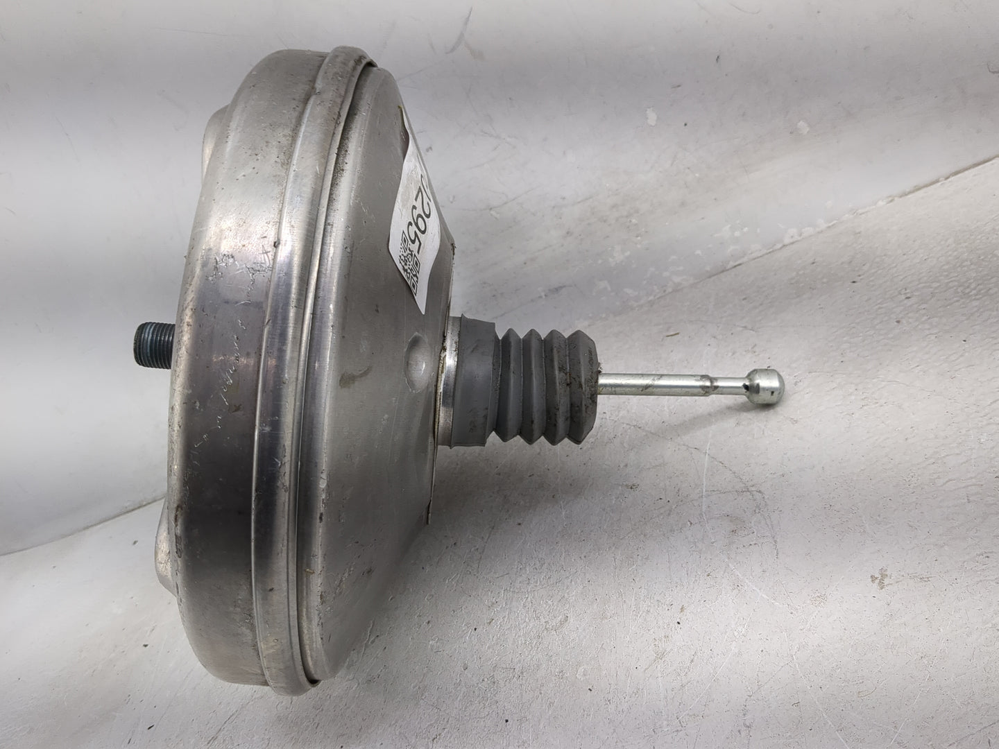 2016-2021 Chevrolet Malibu Power Brake Booster Oem 1420295 - Oemusedautoparts1.com