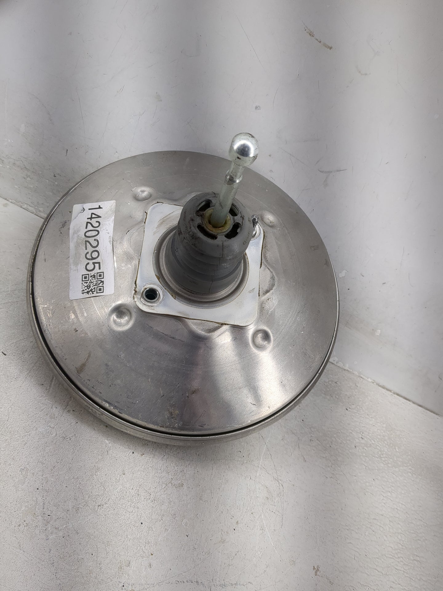 2016-2021 Chevrolet Malibu Power Brake Booster Oem 1420295 - Oemusedautoparts1.com