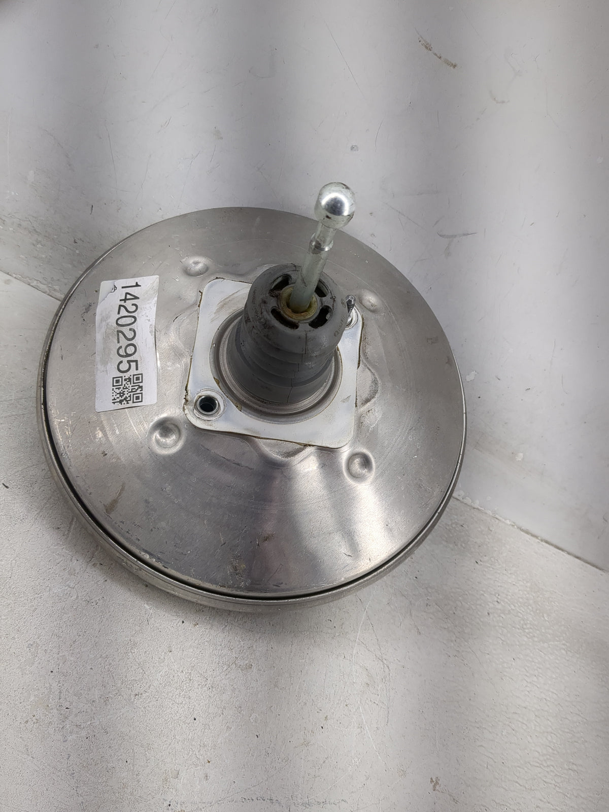 2016-2021 Chevrolet Malibu Power Brake Booster Oem 1420295 - Oemusedautoparts1.com