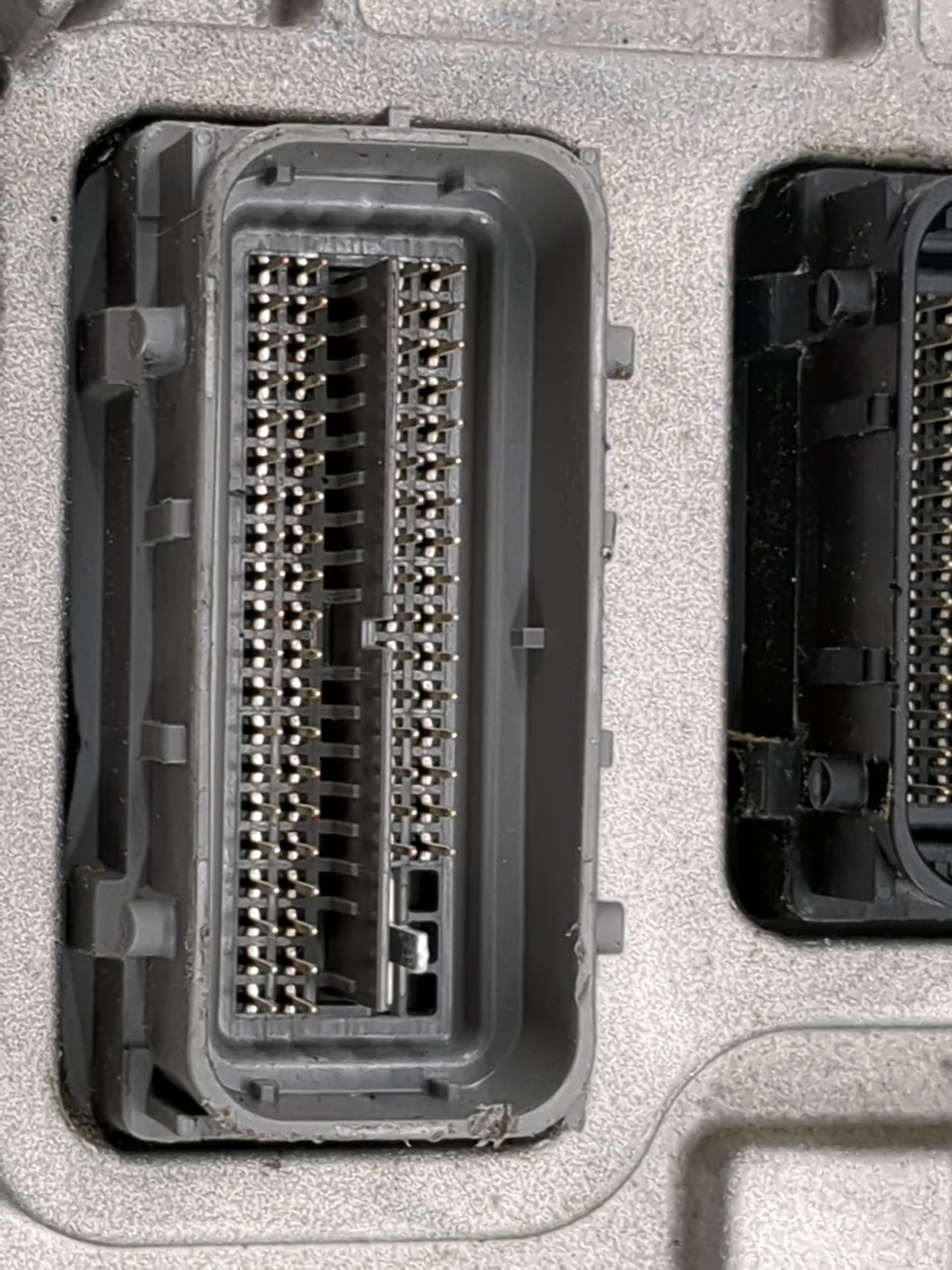 2020-2021 Chevrolet Malibu PCM Engine Control Computer ECU ECM PCU OEM P/N:12718932 Fits Fits 2020 2021 2022 OEM Used Auto P