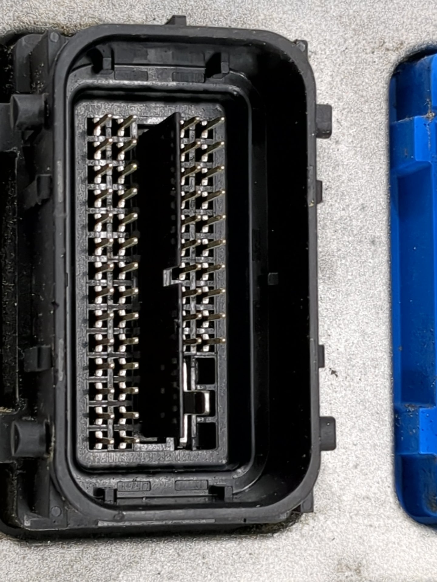 2020-2021 Chevrolet Malibu PCM Engine Control Computer ECU ECM PCU OEM P/N:12718932 Fits Fits 2020 2021 2022 OEM Used Auto P