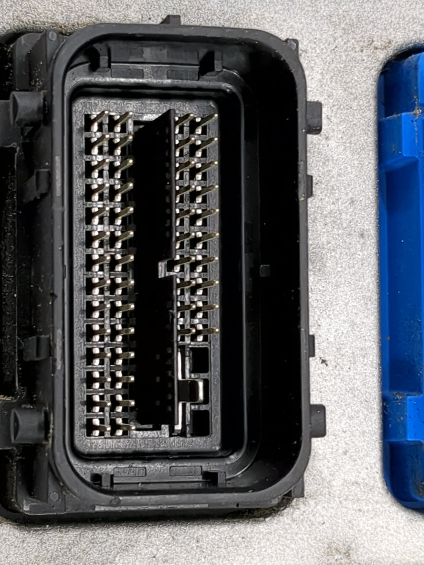 2020-2021 Chevrolet Malibu PCM Engine Control Computer ECU ECM PCU OEM P/N:12718932 Fits Fits 2020 2021 2022 OEM Used Auto P