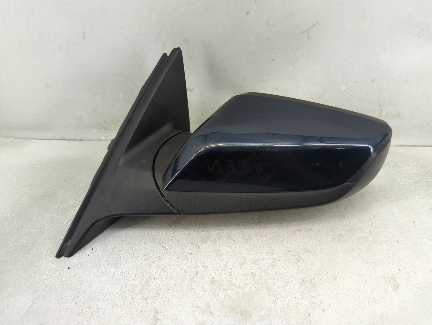 2019-2021 Chevrolet Malibu Driver Left Side View Manual Door Mirror - Oemusedautoparts1.com