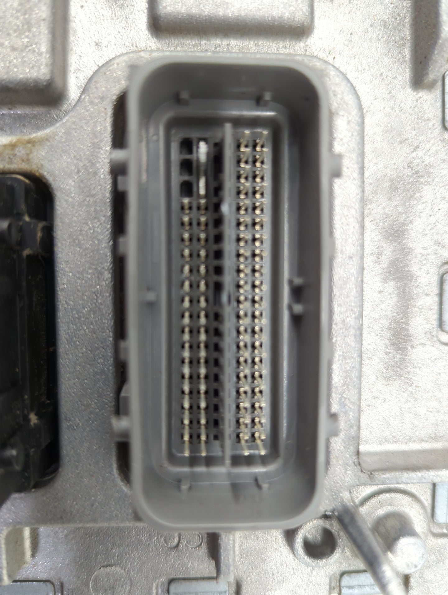 2020-2021 Chevrolet Malibu PCM Engine Control Computer ECU ECM PCU OEM P/N:116833270 12718932 Fits Fits 2020 2021 2022 OEM U