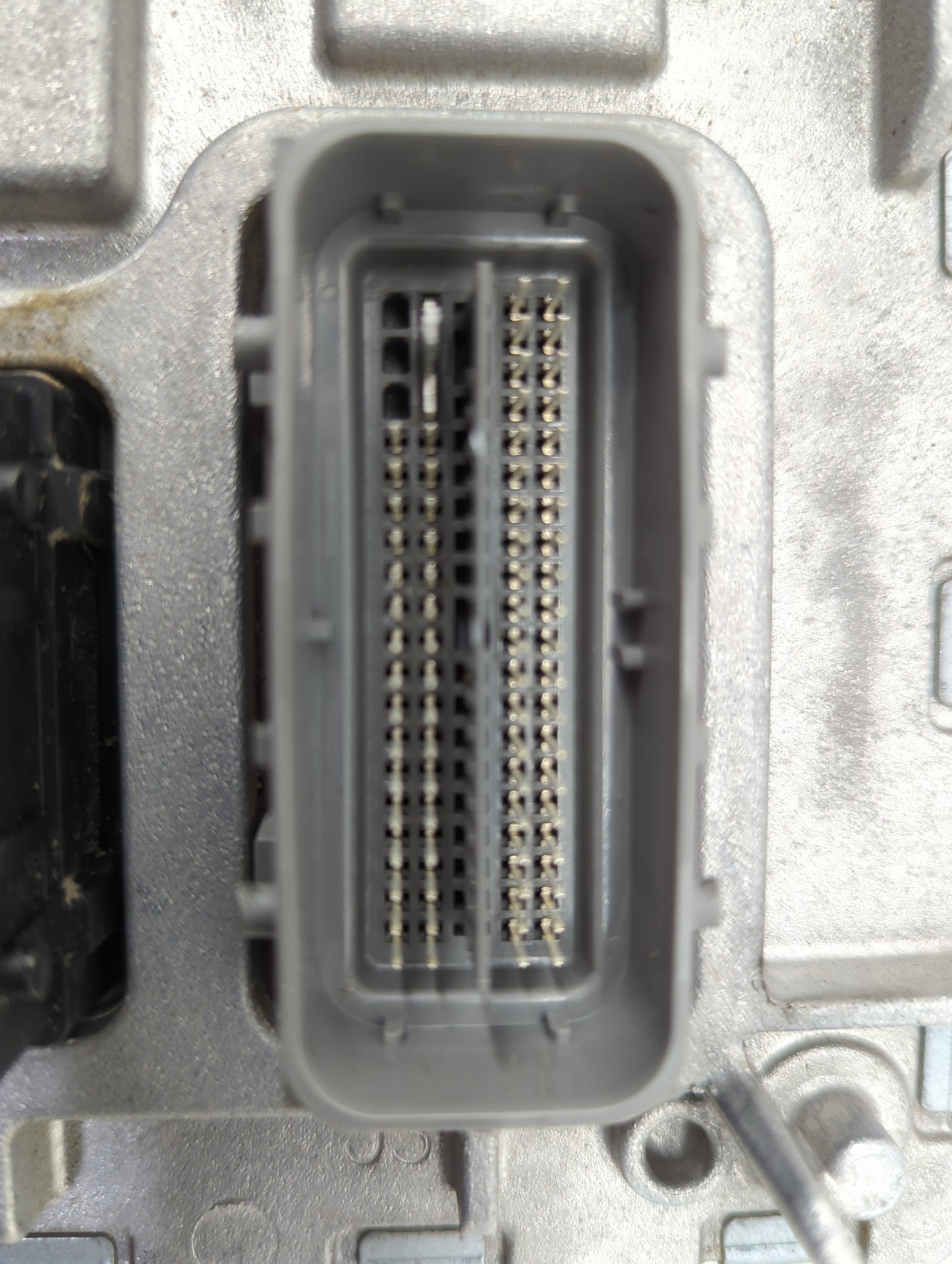 2020-2021 Chevrolet Malibu PCM Engine Control Computer ECU ECM PCU OEM P/N:116833270 12718932 Fits Fits 2020 2021 2022 OEM U