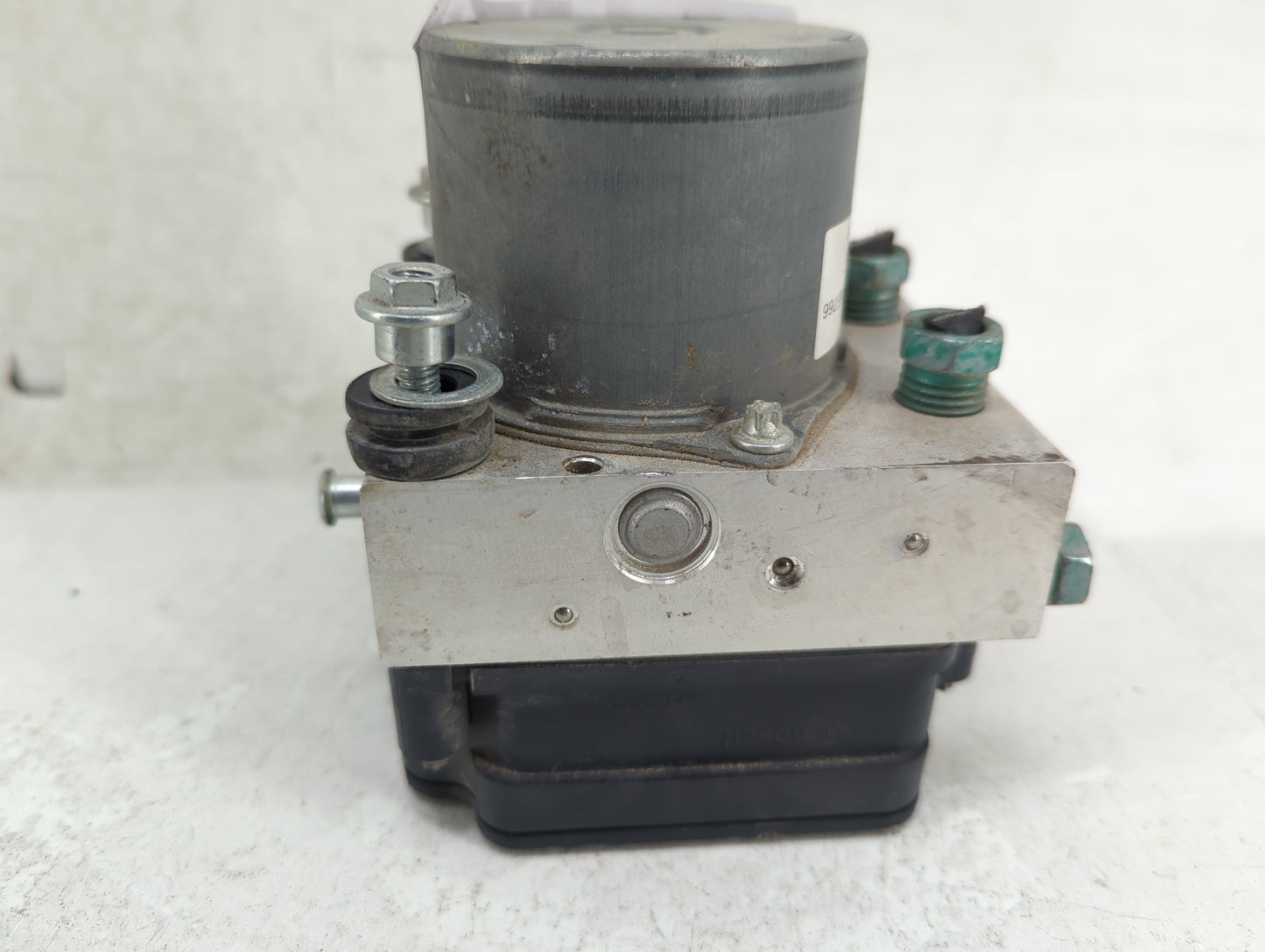 2019-2021 Chevrolet Malibu ABS Pump Control Module Replacement P/N:065055766 Fits Fits 2019 2020 2021 OEM Used Auto Parts - 