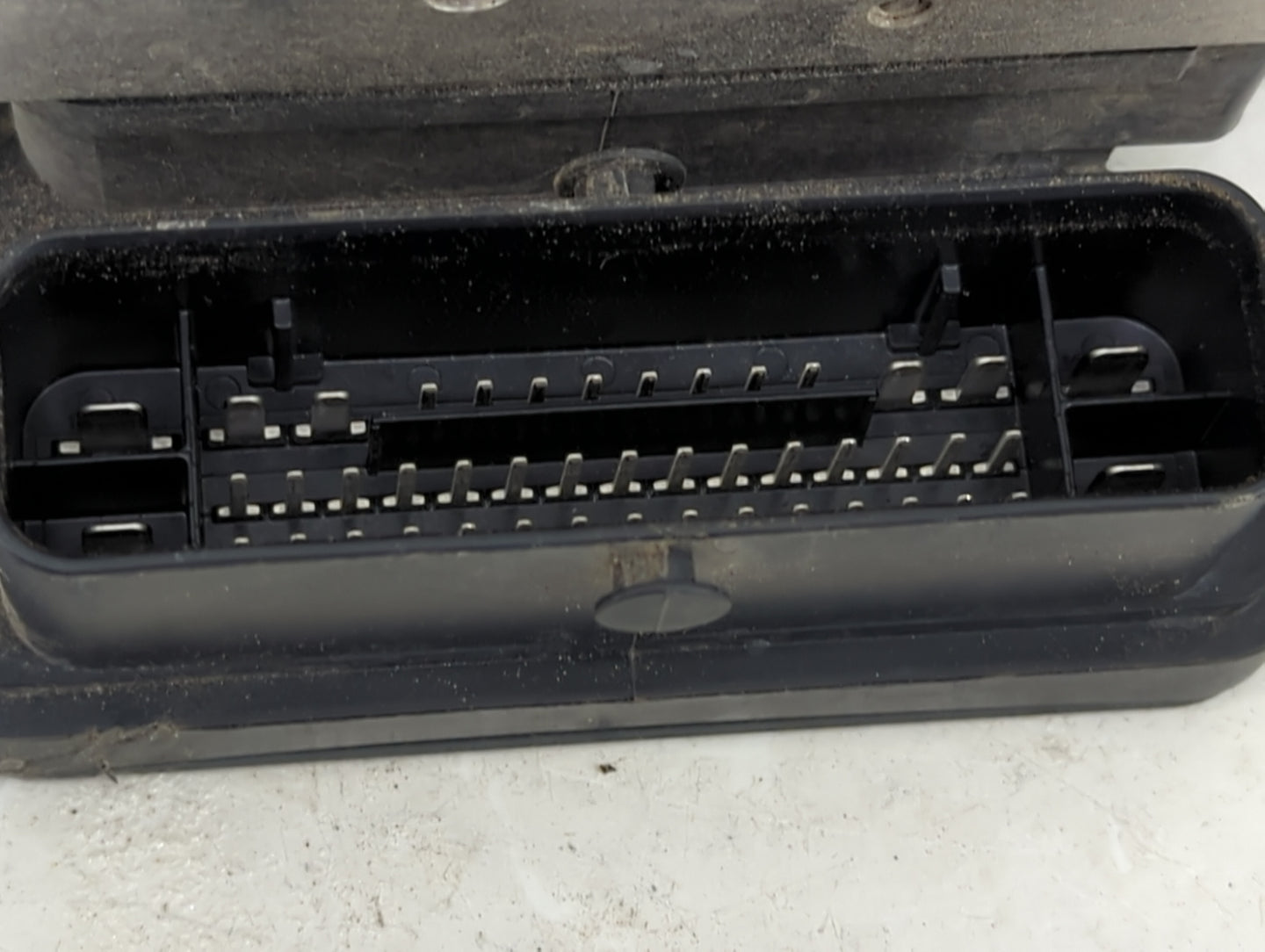 2019-2021 Chevrolet Malibu ABS Pump Control Module Replacement P/N:065055766 Fits Fits 2019 2020 2021 OEM Used Auto Parts - 