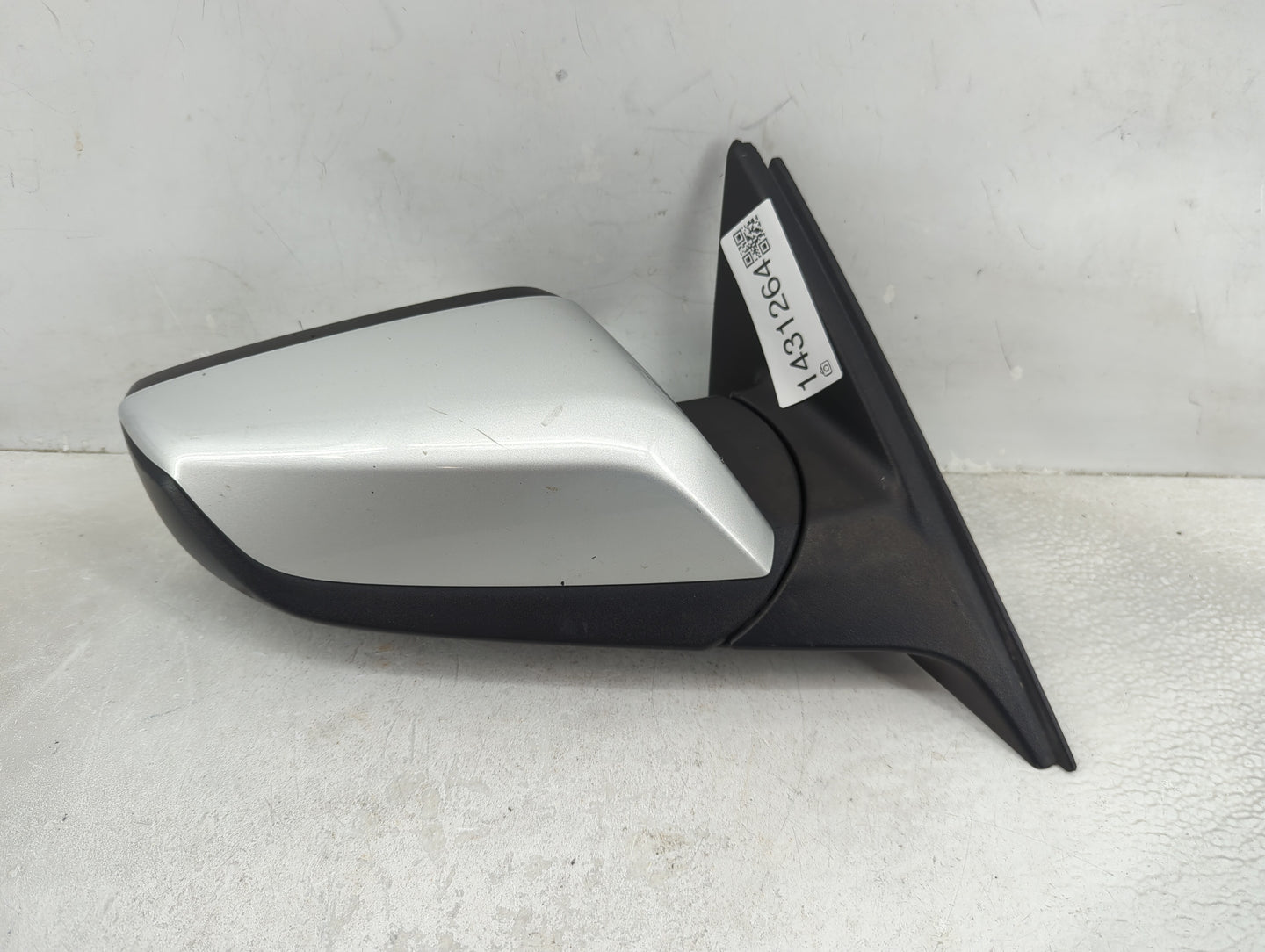 2019-2021 Chevrolet Malibu Passenger Side View Mirror - Right Door Mirror OEM Used - Oemusedautoparts1.com