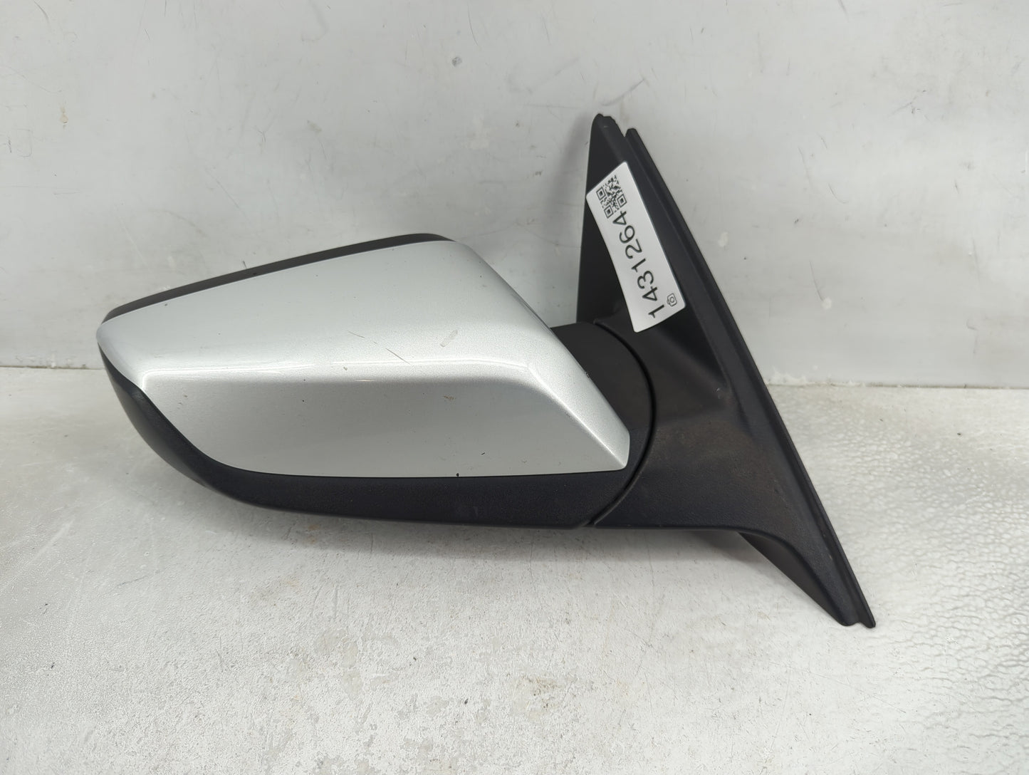 2019-2021 Chevrolet Malibu Passenger Side View Mirror - Right Door Mirror OEM Used - Oemusedautoparts1.com