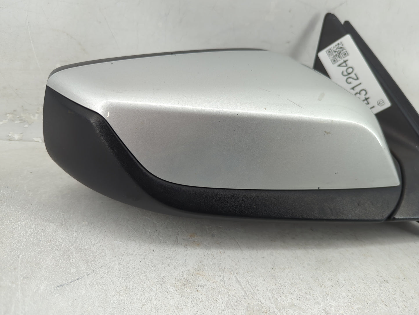 2019-2021 Chevrolet Malibu Passenger Side View Mirror - Right Door Mirror OEM Used - Oemusedautoparts1.com