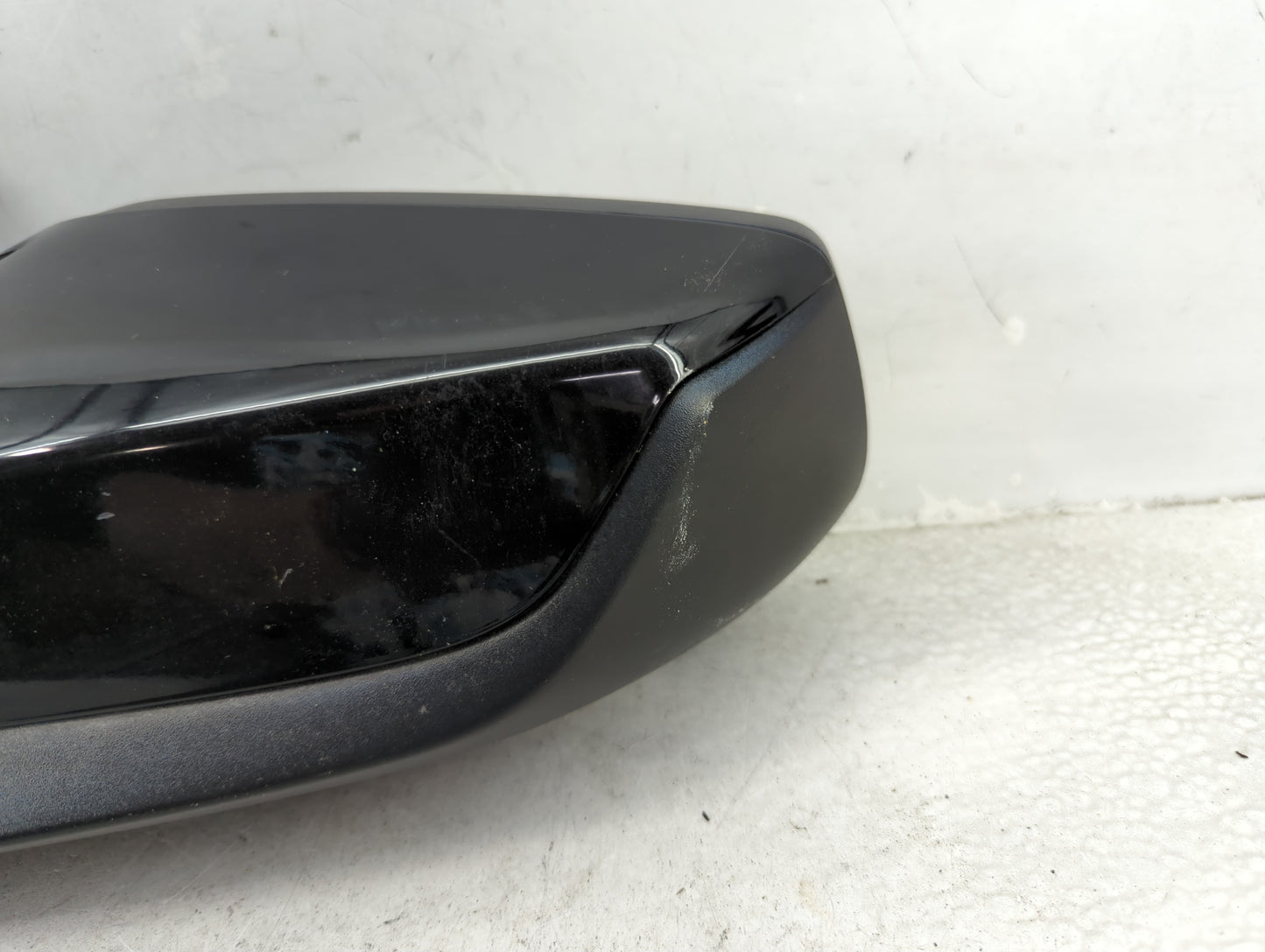 2019-2021 Chevrolet Malibu Driver Side View Mirror - Left Door Mirror OEM Used - Oemusedautoparts1.com