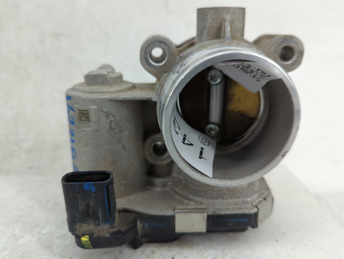 2016-2021 Chevrolet Malibu Throttle Body P/N:12671379AA Fits Fits 2016 2017 2018 2019 2020 2021 2022 OEM Used Auto Parts - O