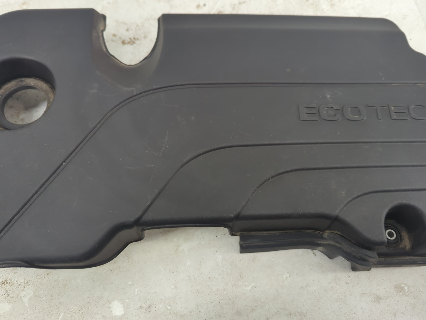 2022 Chevrolet Malibu Engine Cover - Oemusedautoparts1.com