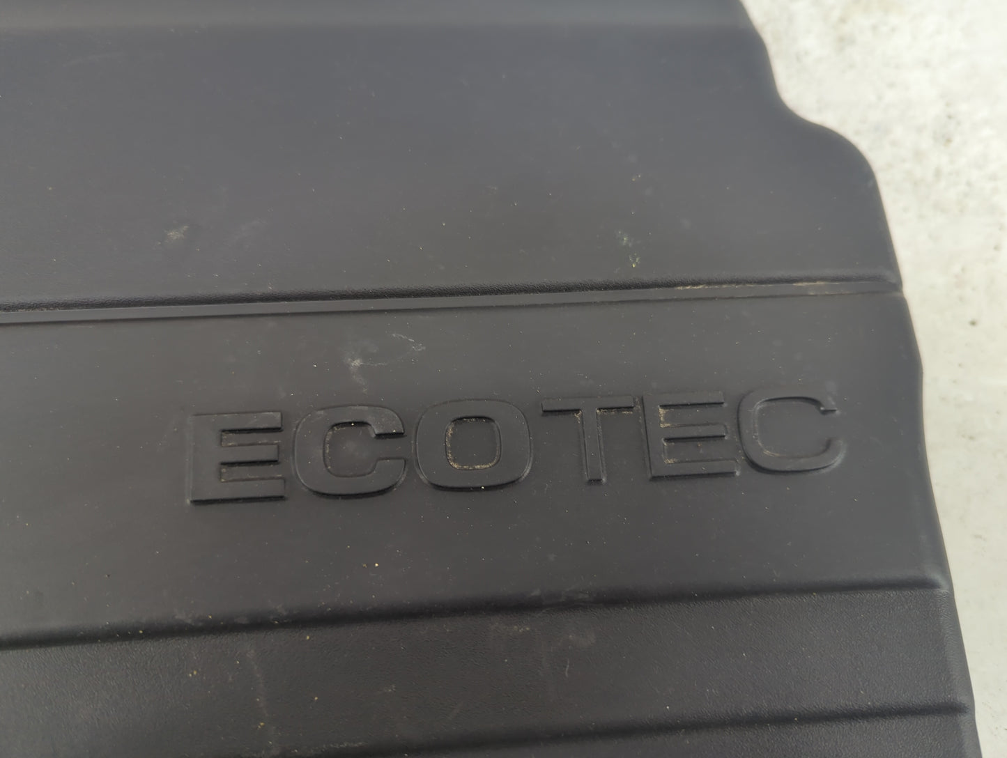 2022 Chevrolet Malibu Engine Cover - Oemusedautoparts1.com