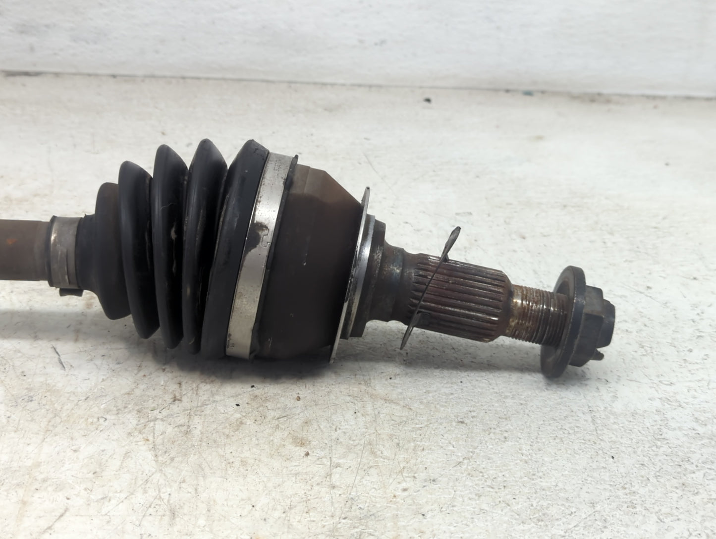 2019-2021 Chevrolet Malibu Axle Shaft Front Driver Cv C/v - Oemusedautoparts1.com