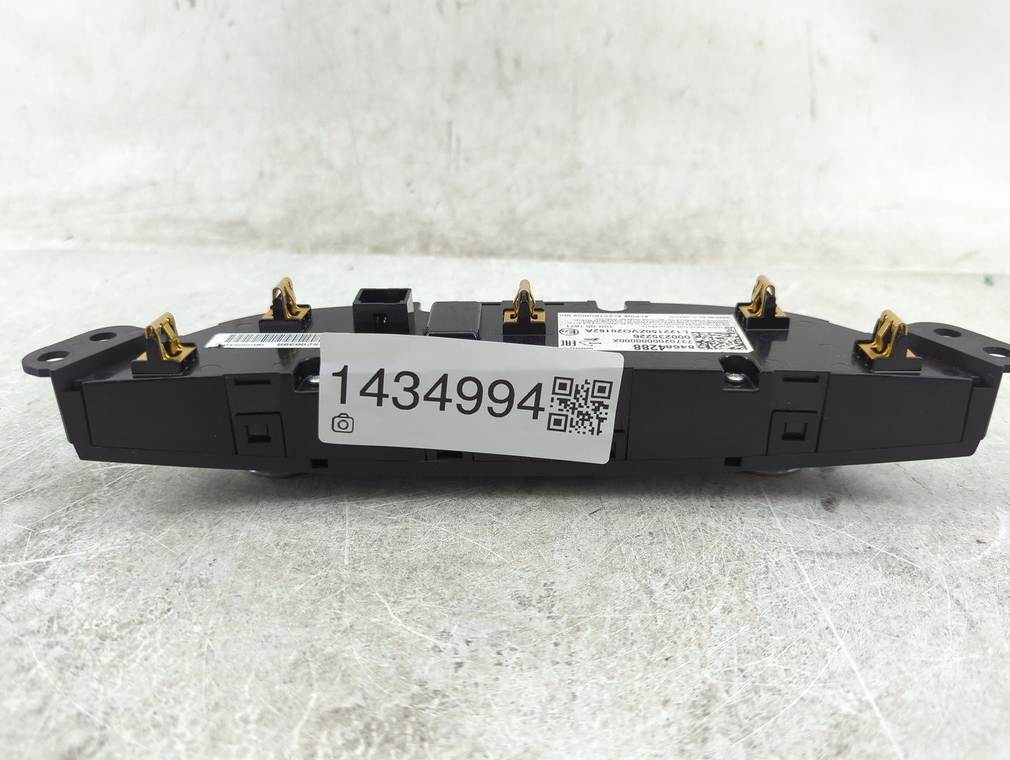 2018-2021 Chevrolet Malibu Climate Control Module Temperature AC/Heater Replacement P/N:84684288 7370200000000X Fits OEM Use