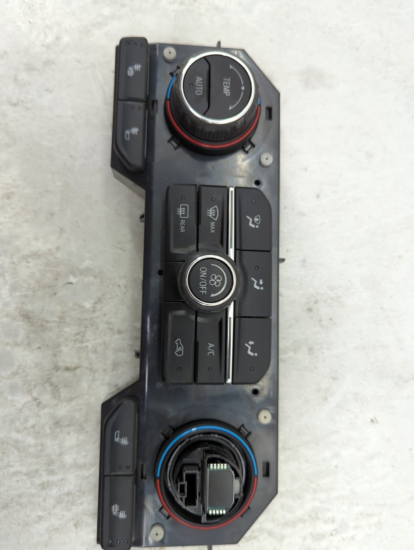 2018-2021 Chevrolet Malibu Climate Control Module Temperature AC/Heater Replacement P/N:85580561 7370200000000X Fits OEM Use