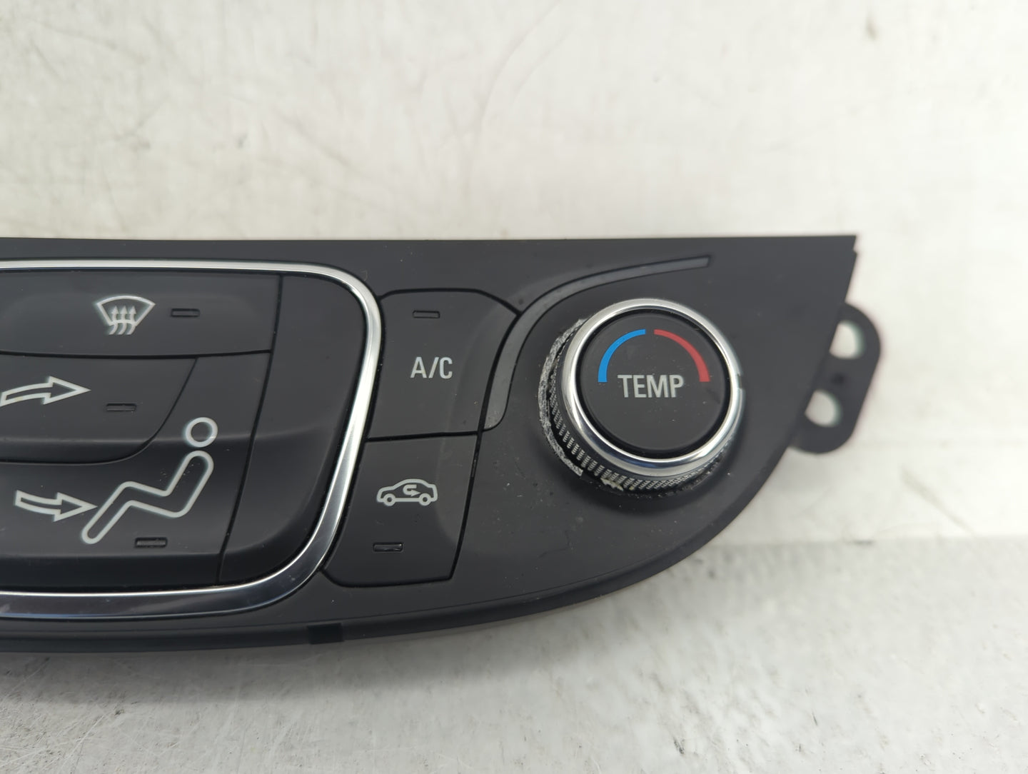 2019-2021 Chevrolet Malibu Climate Control Module Temperature AC/Heater Replacement P/N:84426651 QFGM4D4A Fits Fits 2019 202