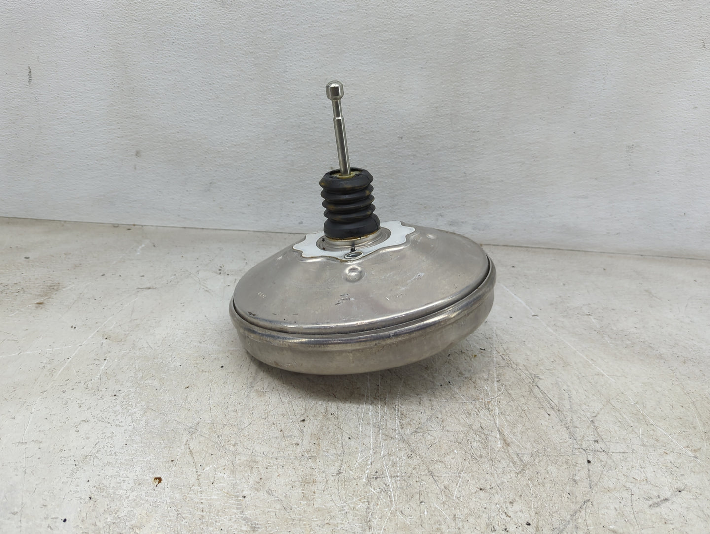 2016-2021 Chevrolet Malibu Power Brake Booster Oem - Oemusedautoparts1.com