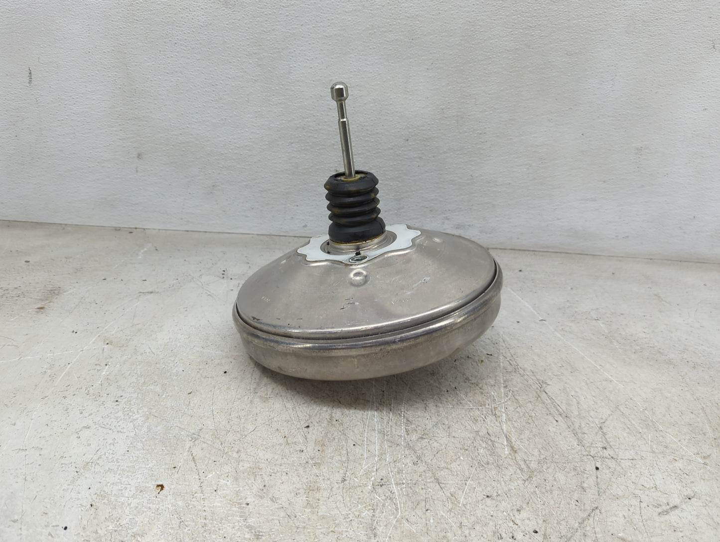 2016-2021 Chevrolet Malibu Power Brake Booster Oem - Oemusedautoparts1.com