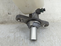 2016-2021 Chevrolet Malibu Brake Master Cylinder 1451069 - Oemusedautoparts1.com