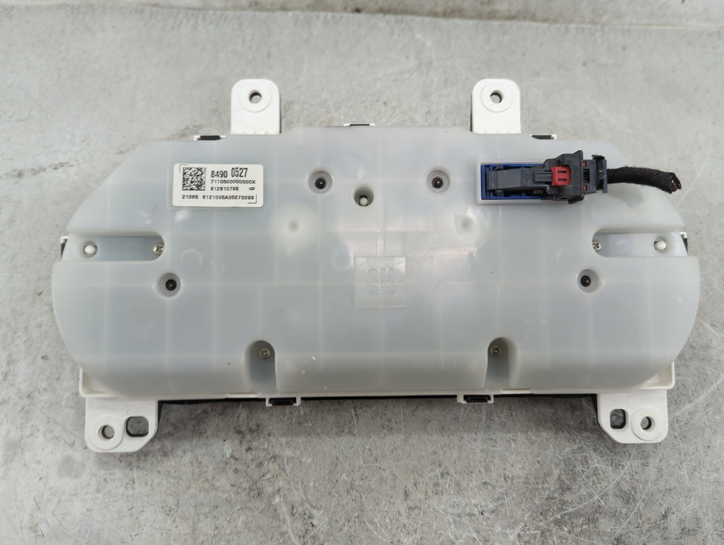 2022 Chevrolet Malibu Instrument Cluster Speedometer Gauges P/N:84900527 812610798, 6121085A05270098 Miles: Fits OEM Used Au