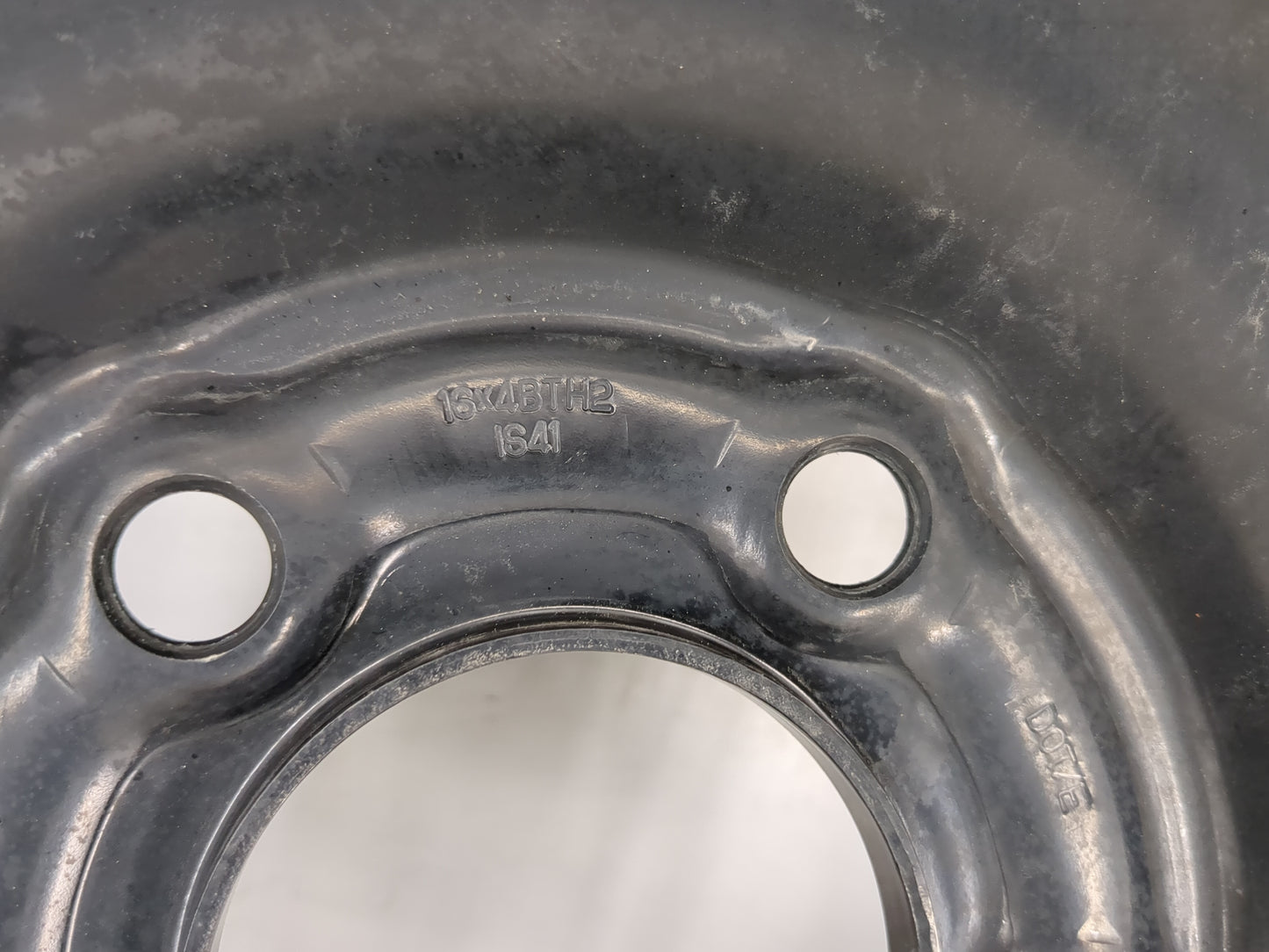 2016-2022 Chevrolet Malibu Spare Donut Tire Wheel Rim Oem 1462427 - Oemusedautoparts1.com