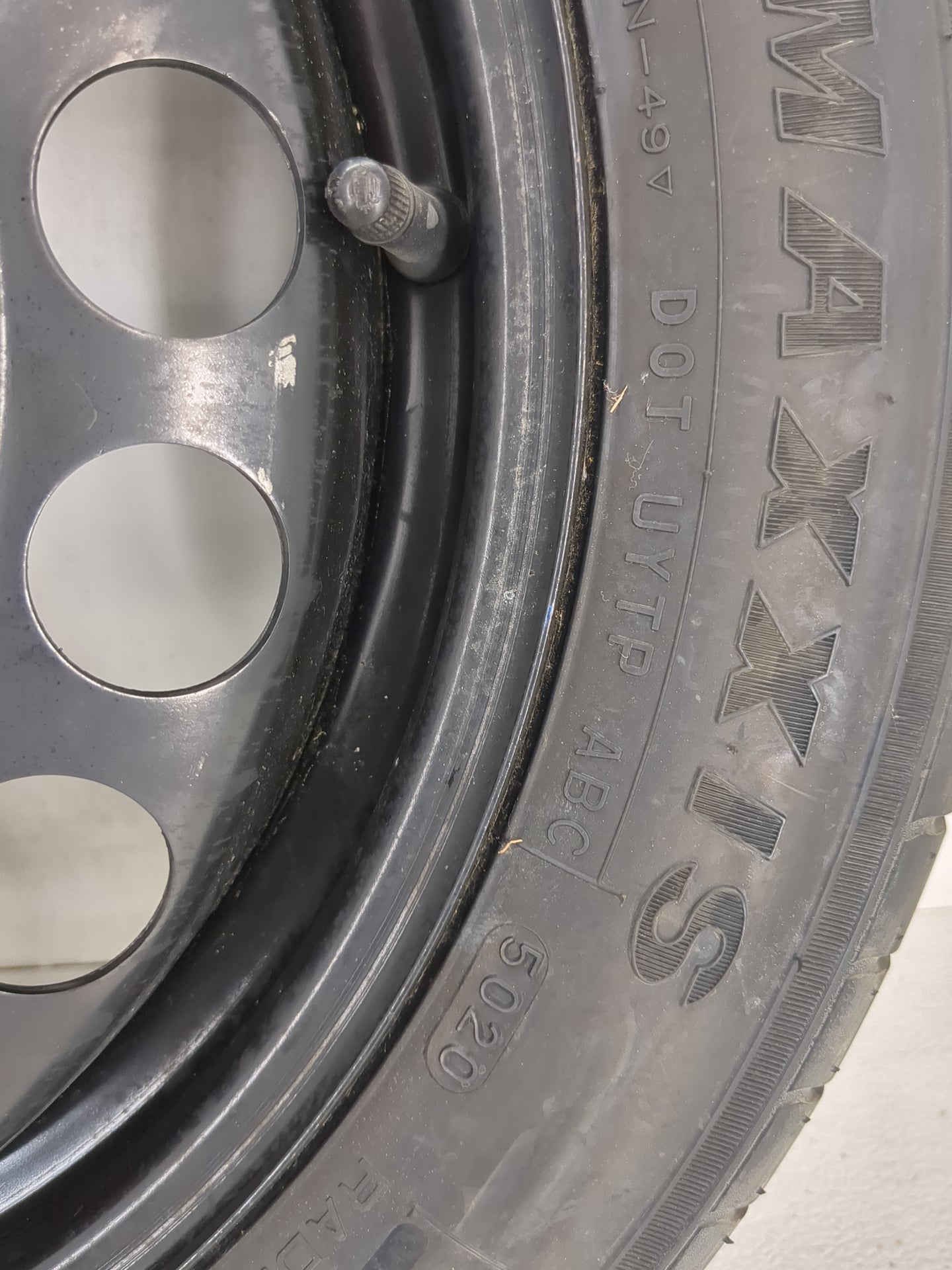 2016-2022 Chevrolet Malibu Spare Donut Tire Wheel Rim Oem 1462427 - Oemusedautoparts1.com