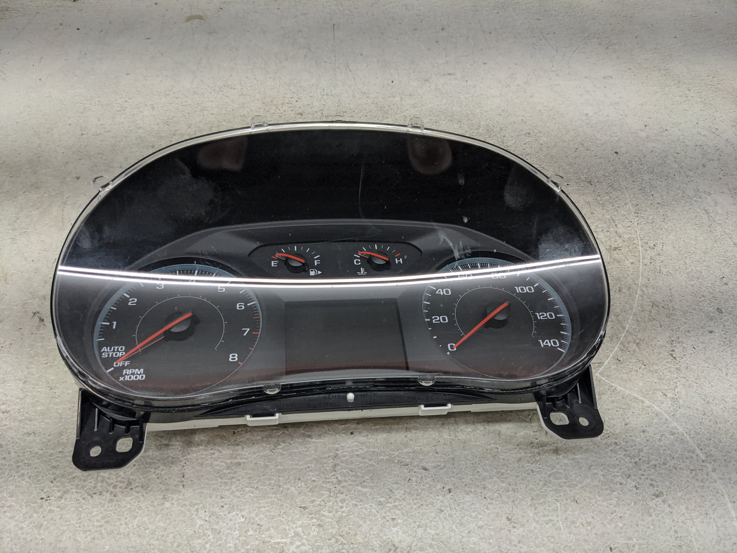 2022 Chevrolet Malibu Instrument Cluster Speedometer Gauges P/N:42786792 7110500000000X, 8126107984 Miles:70K Fits OEM Used 