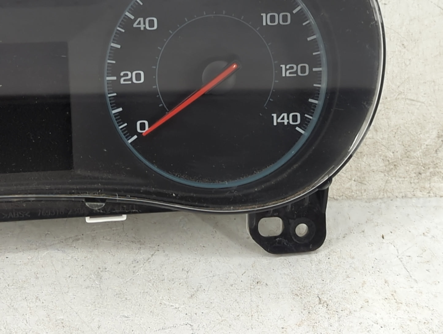 2022 Chevrolet Malibu Instrument Cluster Speedometer Gauges P/N:42786792 769305-290A, 769316-290A Miles: Fits OEM Used Auto 