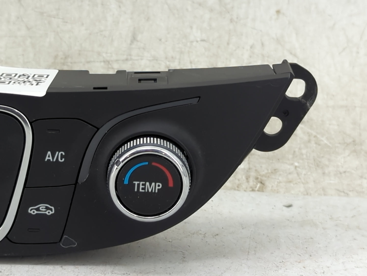 2019-2021 Chevrolet Malibu Climate Control Module Temperature AC/Heater Replacement P/N:84426651 7370200000000X Fits OEM Use