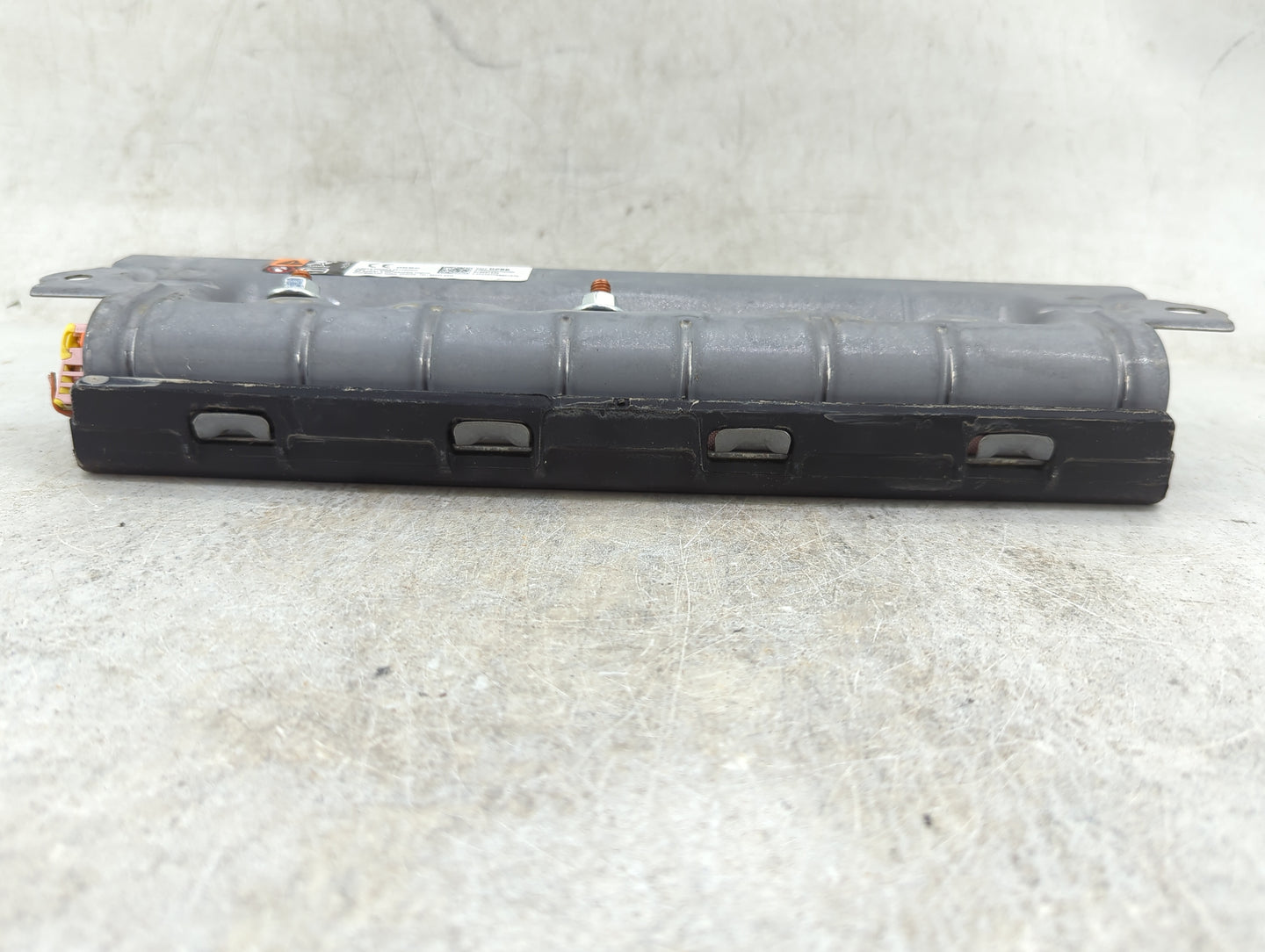 2016-2021 Chevrolet Malibu Air Bag Passenger Right Knee OEM P/N:23420286 Fits Fits 2016 2017 2018 2019 2020 2021 OEM Used Au