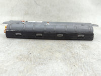 2016-2021 Chevrolet Malibu Air Bag Passenger Right Knee OEM P/N:23420286 Fits Fits 2016 2017 2018 2019 2020 2021 OEM Used Au