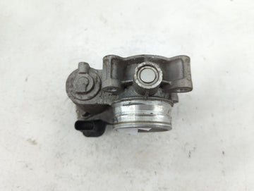 2016-2021 Chevrolet Malibu Throttle Body P/N:12671379AA Fits Fits 2016 2017 2018 2019 2020 2021 2022 OEM Used Auto Parts