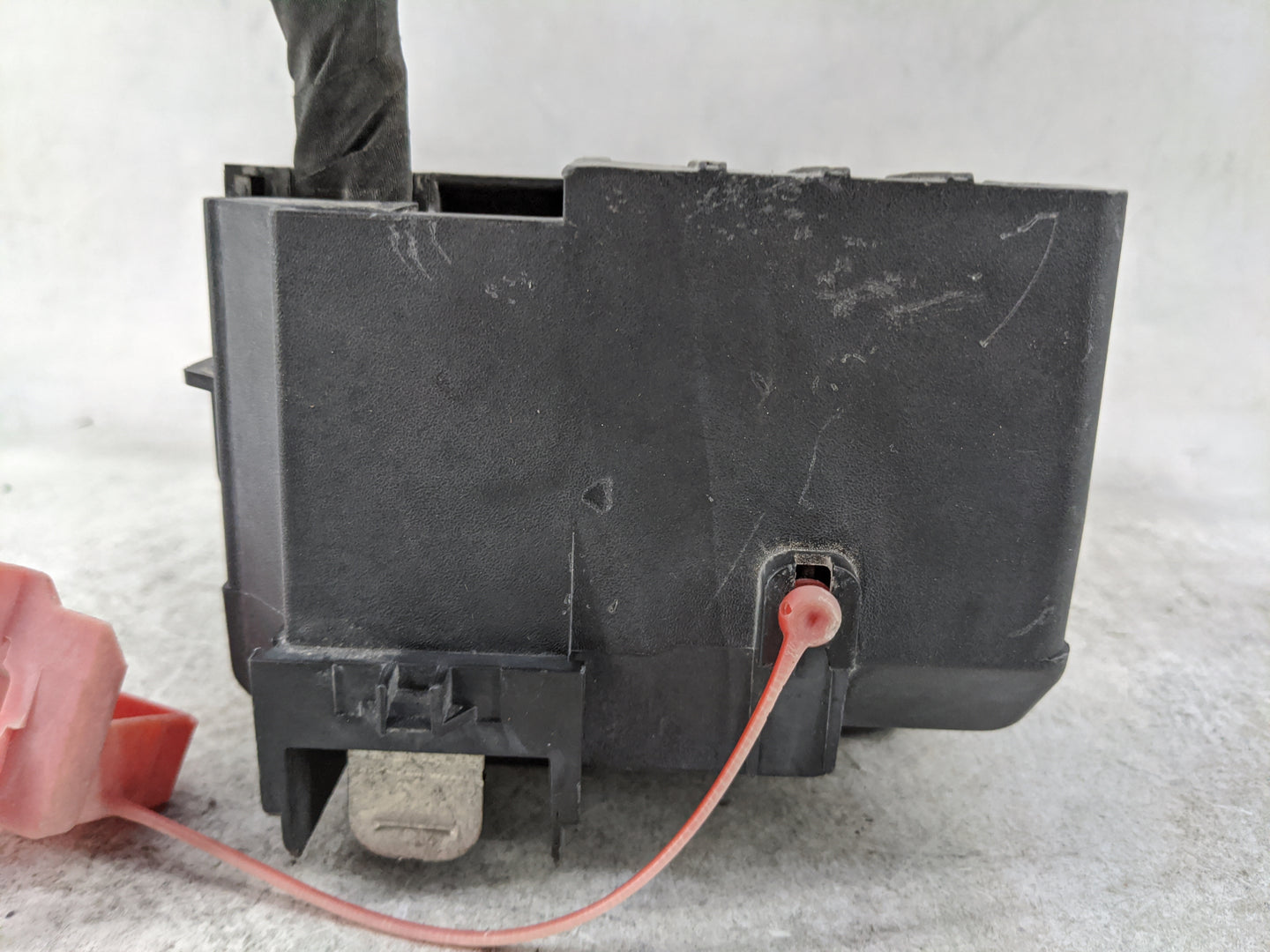 2022 Chevrolet Malibu Fusebox Fuse Box Panel Relay Module P/N:84950507 Fits OEM Used Auto Parts - Oemusedautoparts1.com