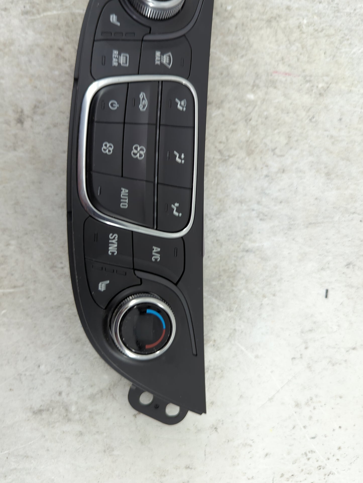 2018-2021 Chevrolet Malibu Climate Control Module Temperature AC/Heater Replacement P/N:84684288 13594186 Fits OEM Used Auto