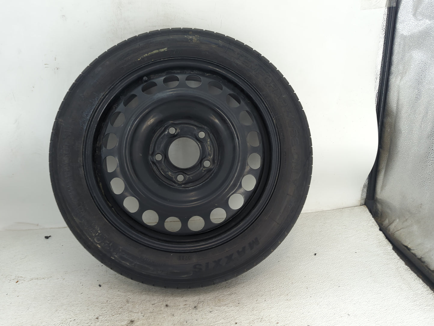 2016-2022 Chevrolet Malibu Spare Donut Tire Wheel Rim Oem 1490943 - Oemusedautoparts1.com