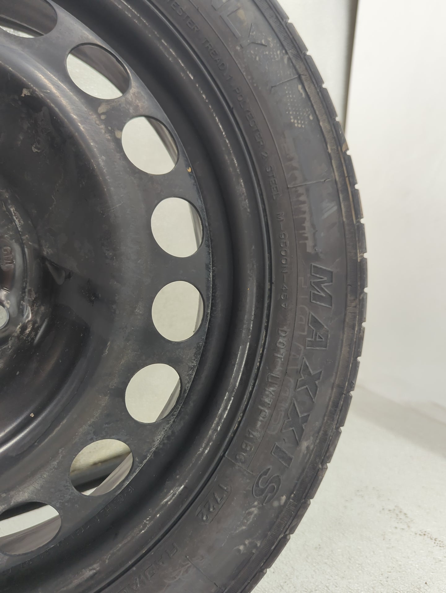 2016-2022 Chevrolet Malibu Spare Donut Tire Wheel Rim Oem 1491159 - Oemusedautoparts1.com