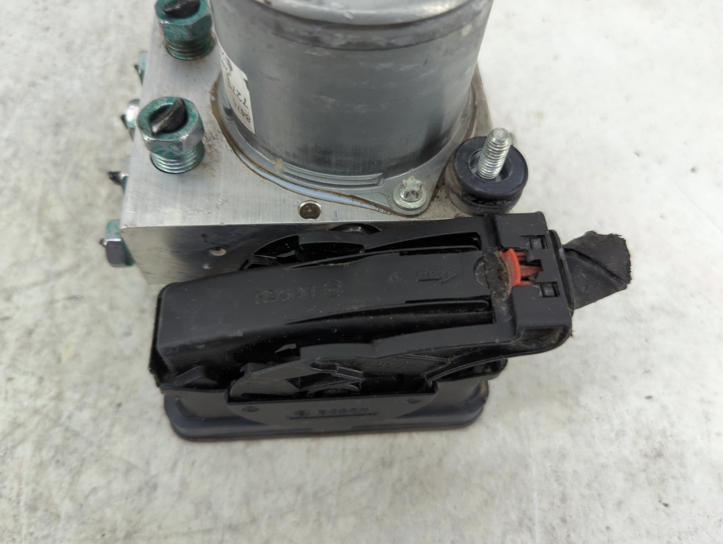 2019-2021 Chevrolet Malibu ABS Pump Control Module Replacement P/N:24504020000000X 0265294450 Fits Fits 2019 2020 2021 OEM U