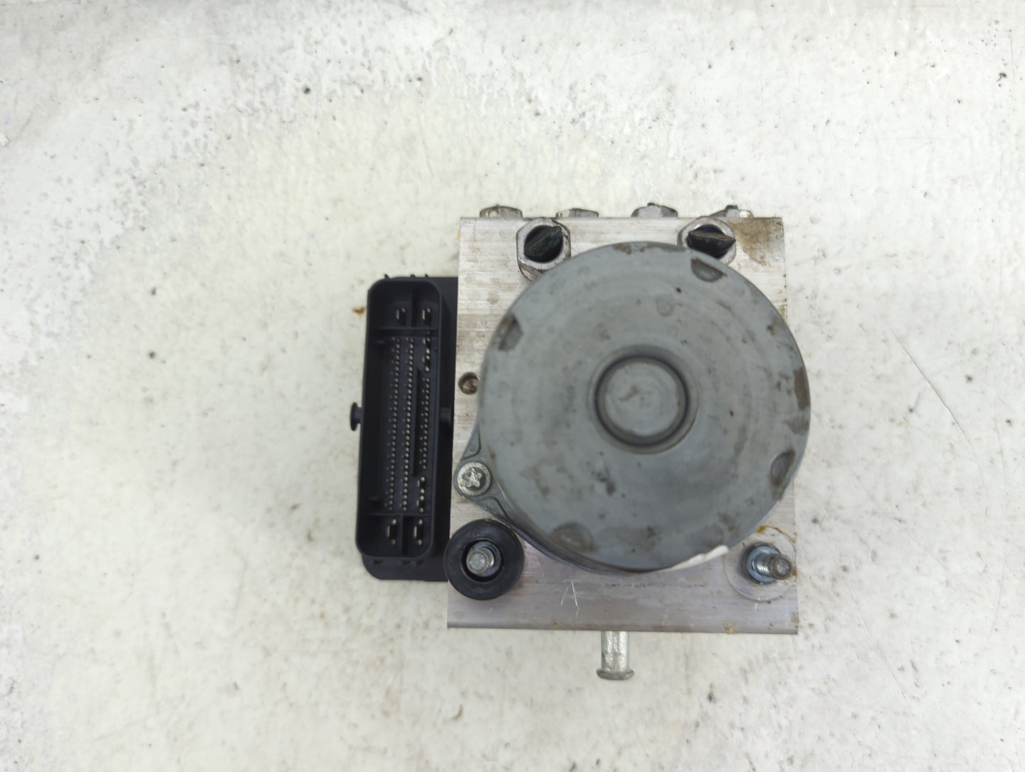 2019-2021 Chevrolet Malibu ABS Pump Control Module Replacement P/N:24504020000000X 065055766 Fits Fits 2019 2020 2021 OEM Us