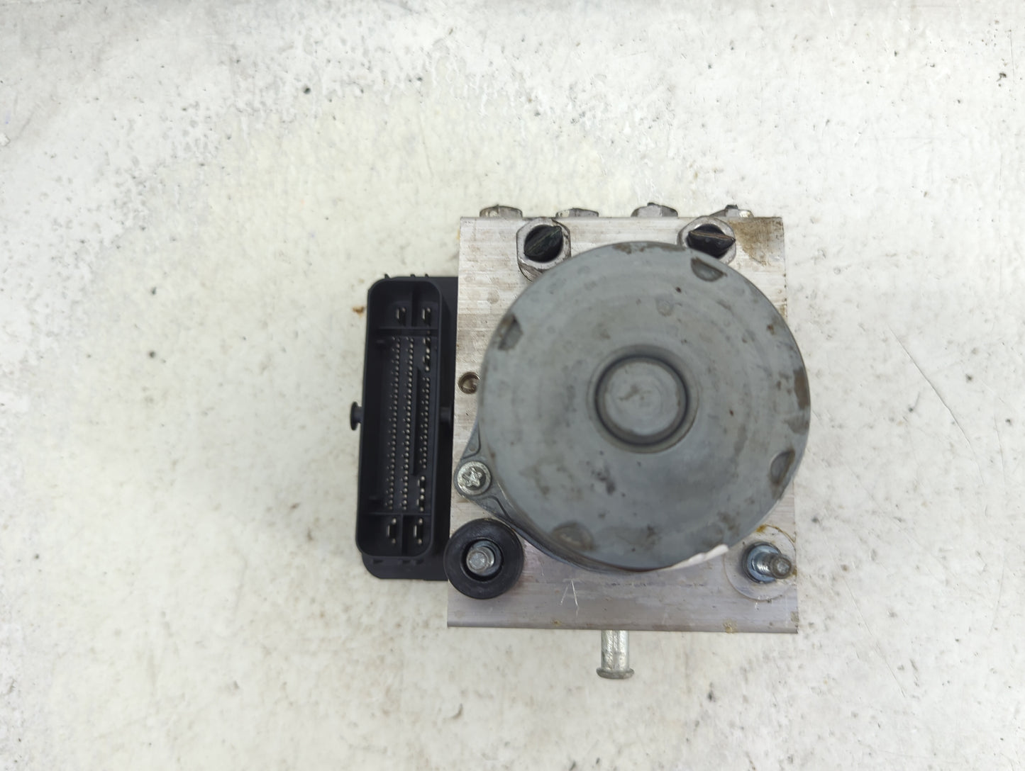 2019-2021 Chevrolet Malibu ABS Pump Control Module Replacement P/N:24504020000000X 065055766 Fits Fits 2019 2020 2021 OEM Us