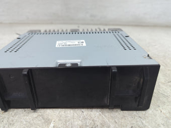 compare product 2022 Chevrolet Malibu Radio AM FM Cd Player Receiver Replacement P/N:85572148 IL7SF, XT2EC.BNAFF02 Fits OEM Used Auto Parts