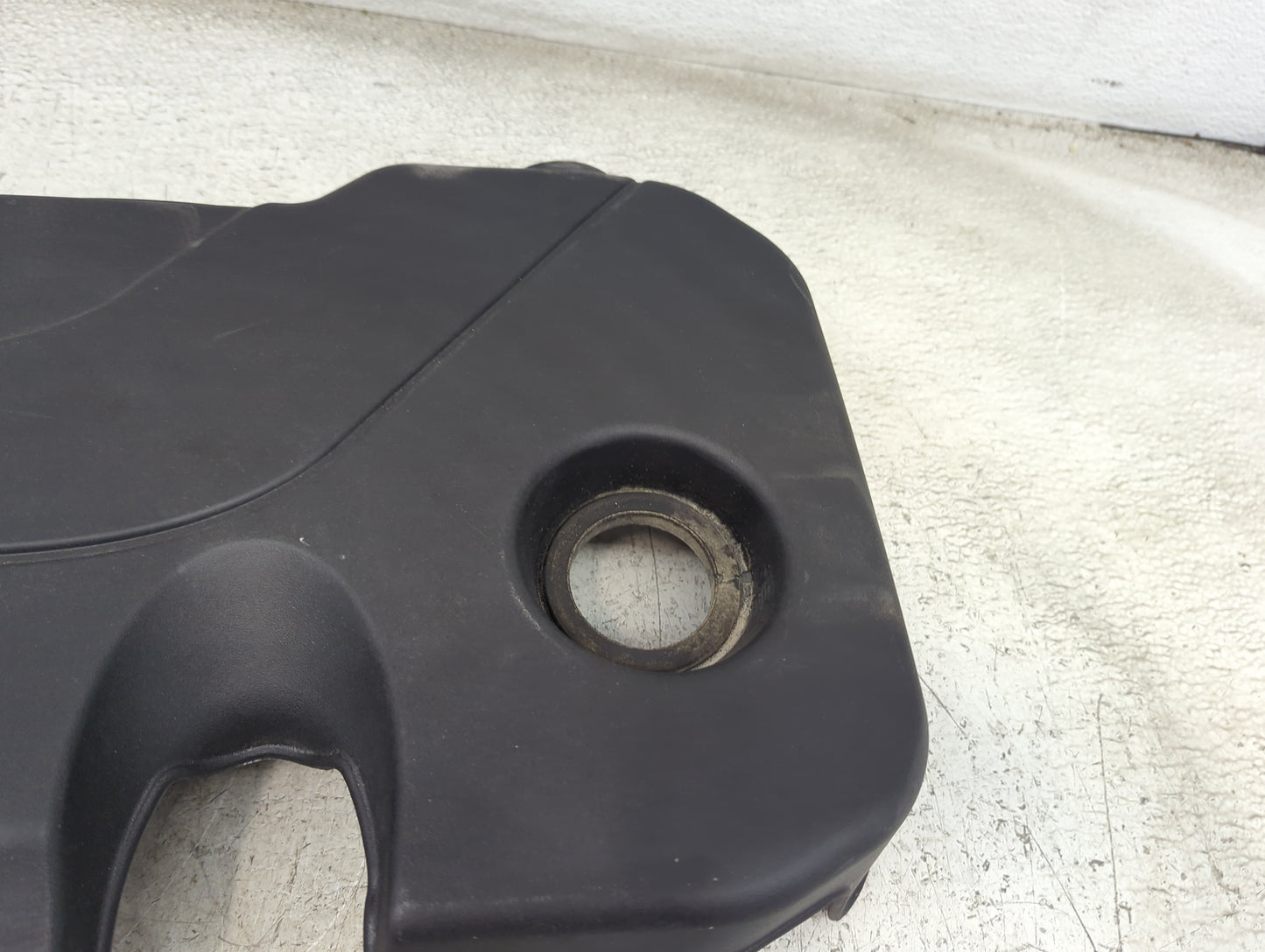 2022 Chevrolet Malibu Engine Cover 1497054 - Oemusedautoparts1.com