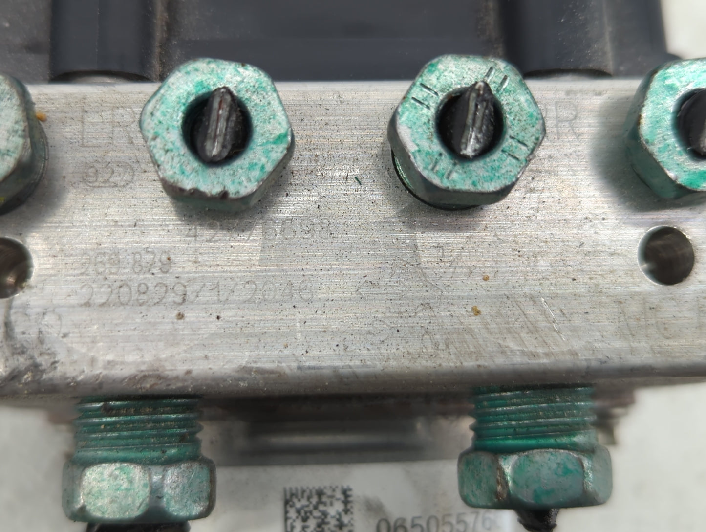 2016 Chevrolet Malibu ABS Pump Control Module Replacement P/N:065055766 23410405 Fits OEM Used Auto Parts - Oemusedautoparts